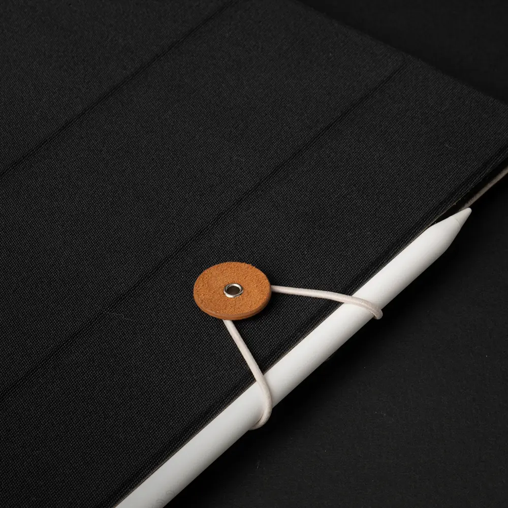 iPad Pro 12.9 3. Nesil Katlanabilir Standlı Tablet Kılıfı - Native Union W.F.A Folio