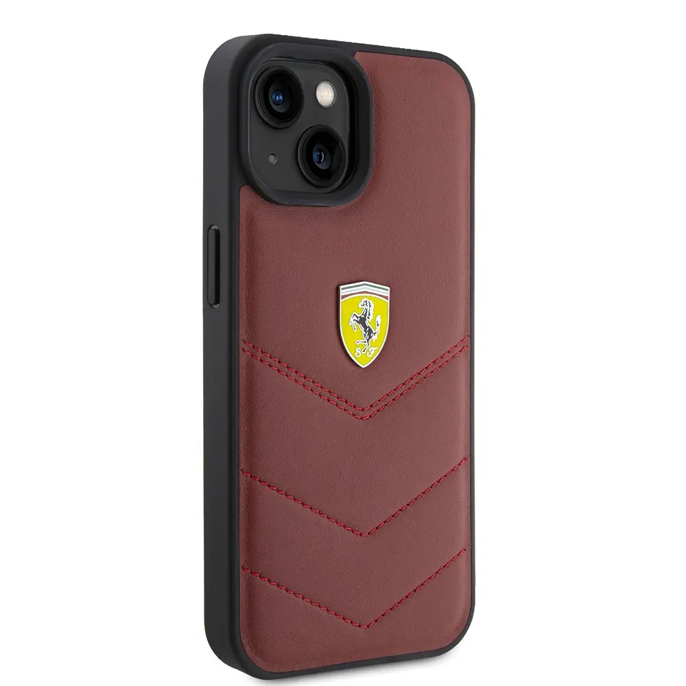 iPhone 15 Deri Dikişli Metal Logolu Kılıf - Ferrari Lisanslı