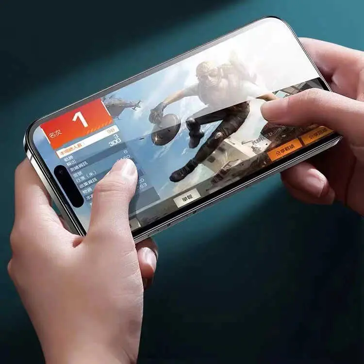 iPhone 15 Plus Seramik Ekran Koruyucu, 3D Kavisli ve Esnek Yapı - Davin