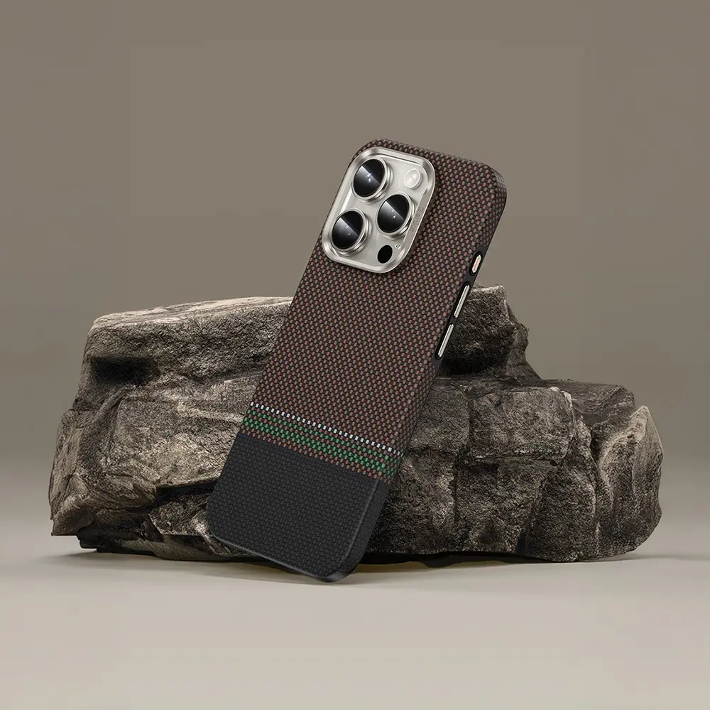 iPhone 15 Pro MagSafe Uyumlu Kevlar Kılıf - Benks Prestige ArmorAir