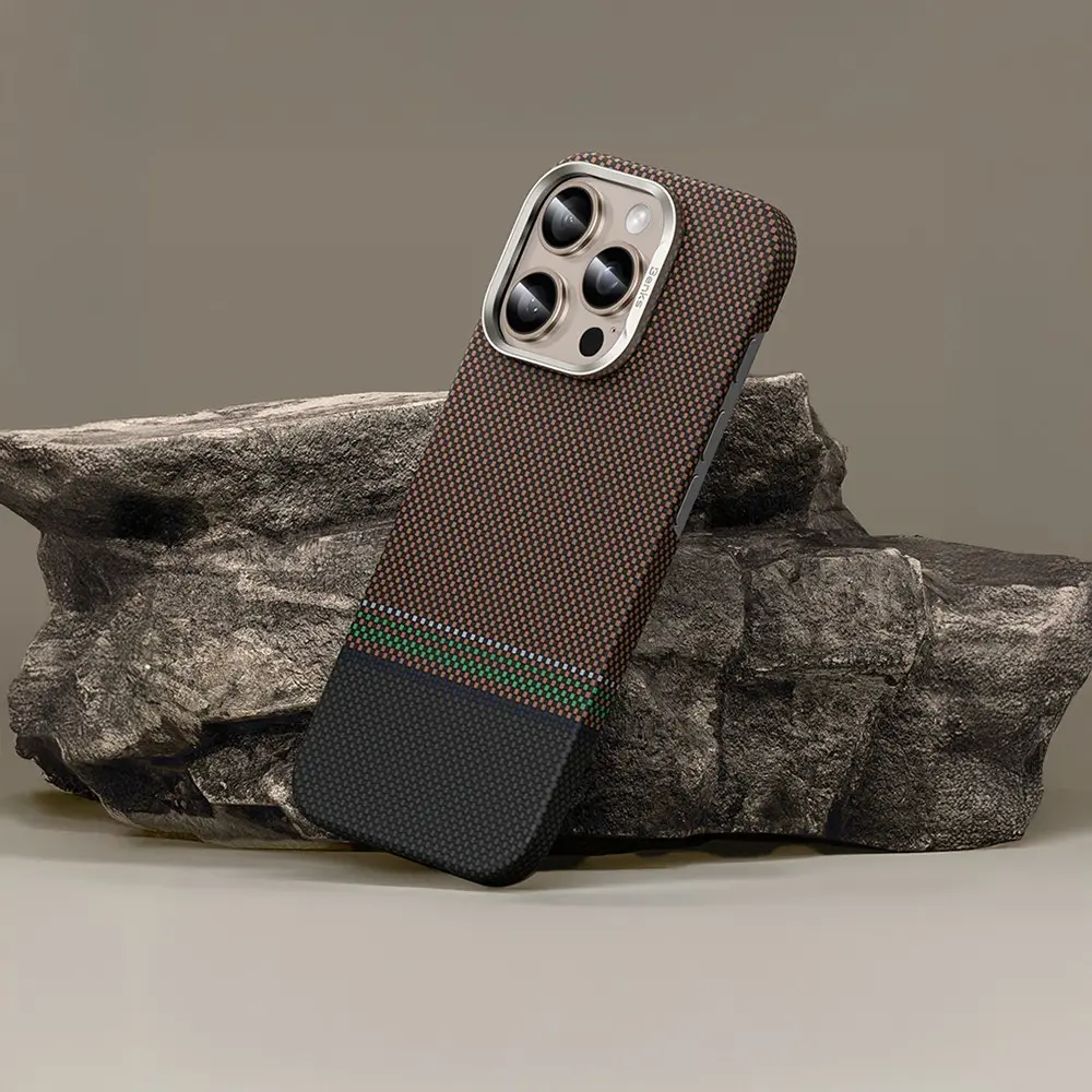 iPhone 15 Pro MagSafe Uyumlu Kevlar Kılıf - Benks Prestige ArmorAir