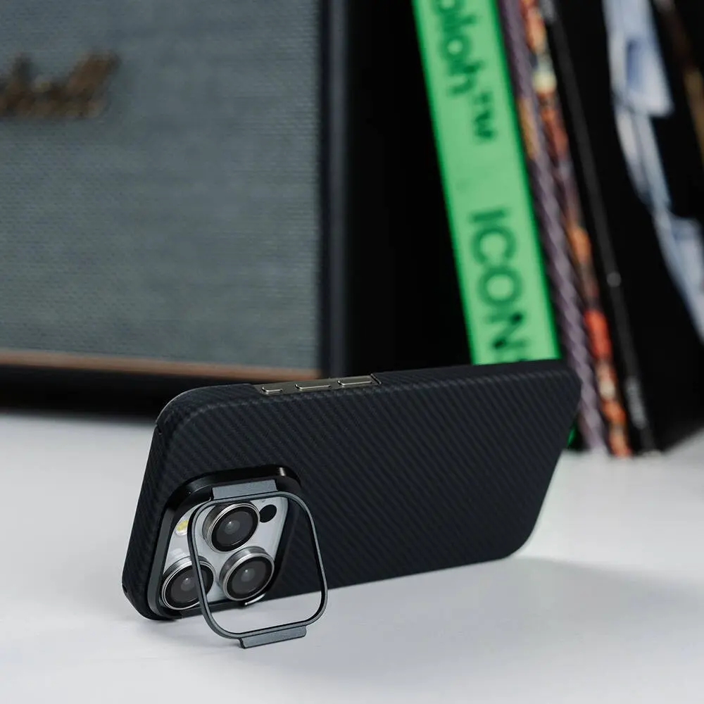 iPhone 15 Pro Max MagSafe Uyumlu Karbon Kılıf, Standlı - Zore Krek