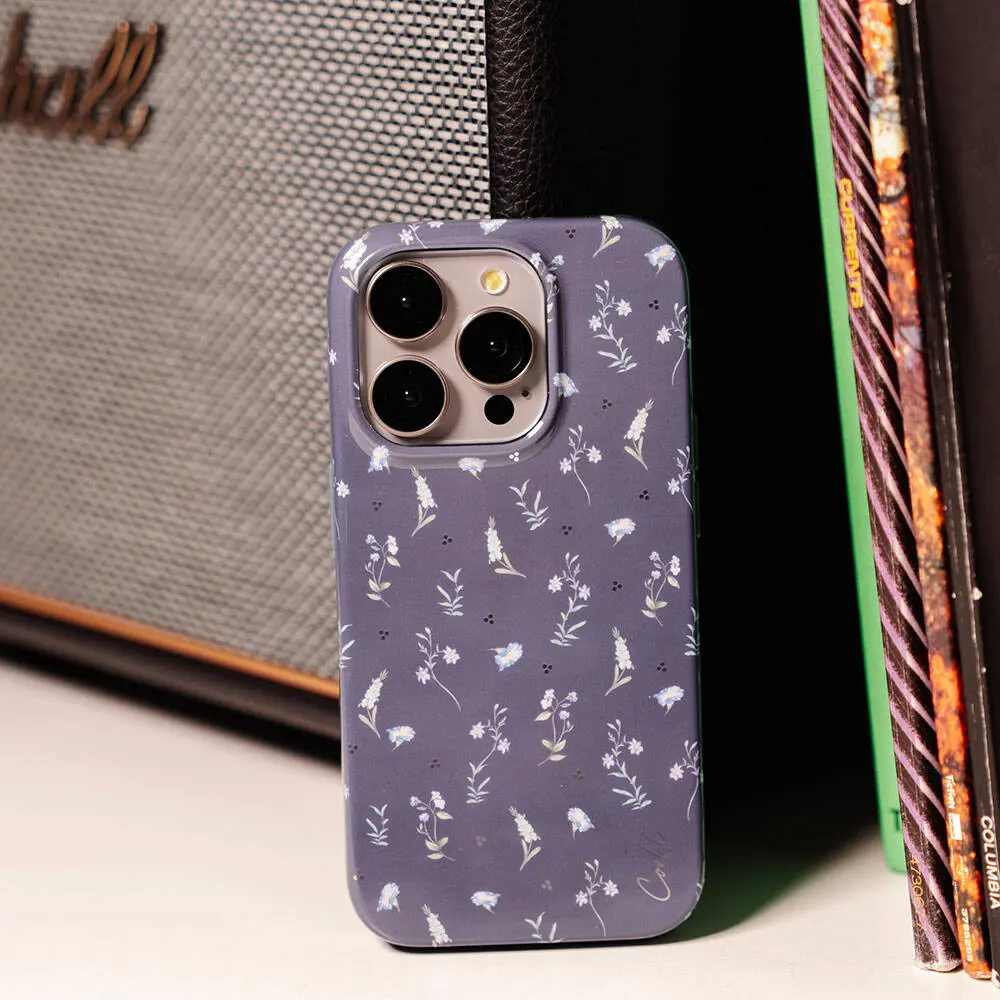 iPhone 15 Pro Max Desenli Kılıf - Coehl Prairie Mini Çayır Çiçekleri