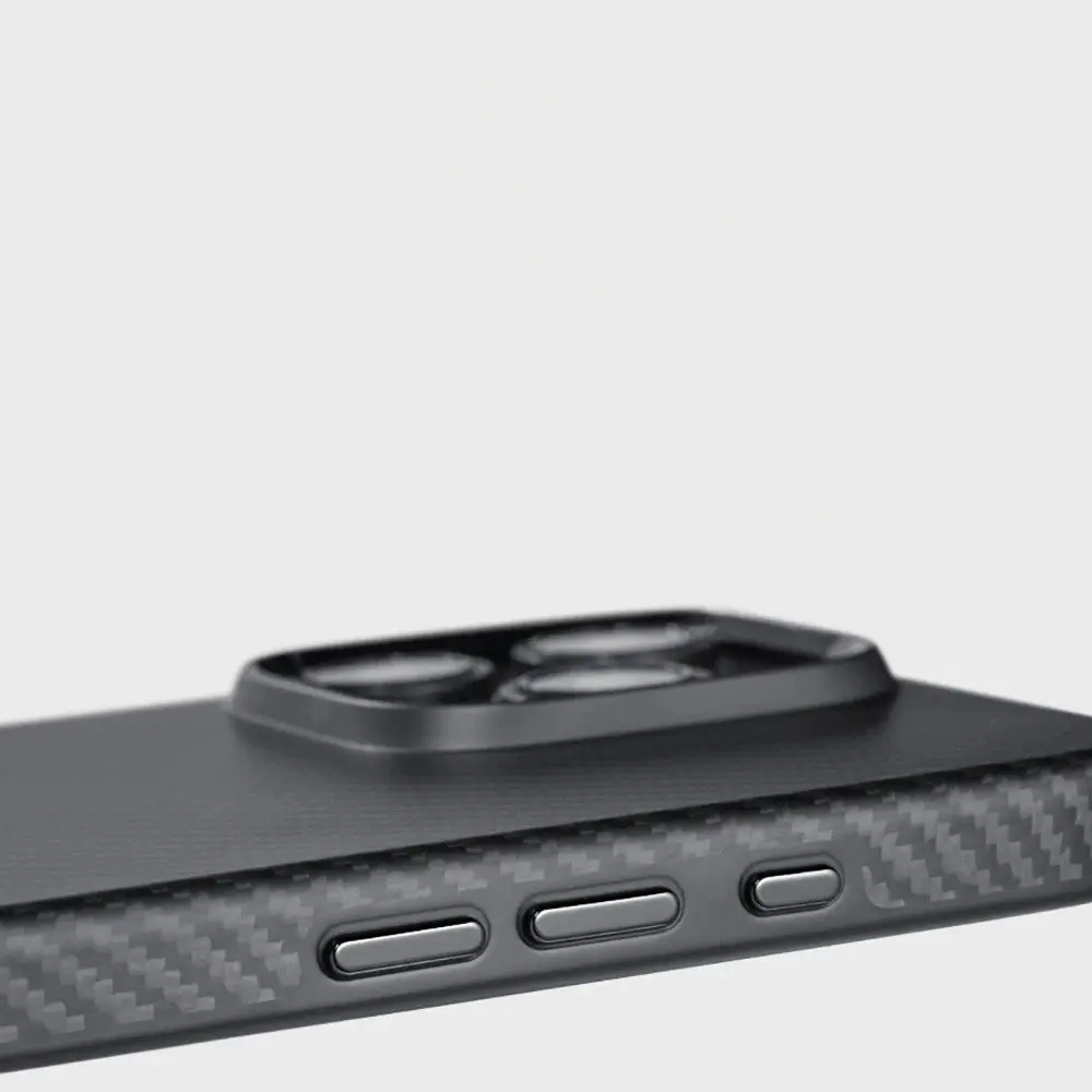 iPhone 16 Pro MagSafe Uyumlu Aramid Fiber Kılıf - Pitaka Military-Grade Classic
