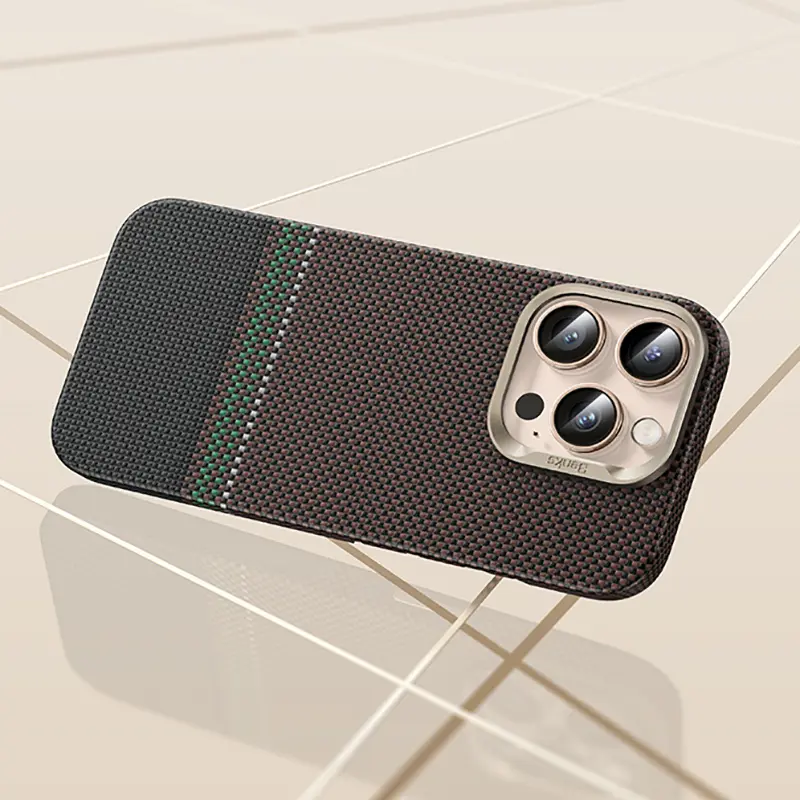 iPhone 16 Pro MagSafe Uyumlu Kevlar Kılıf - Benks Prestige ArmorAir