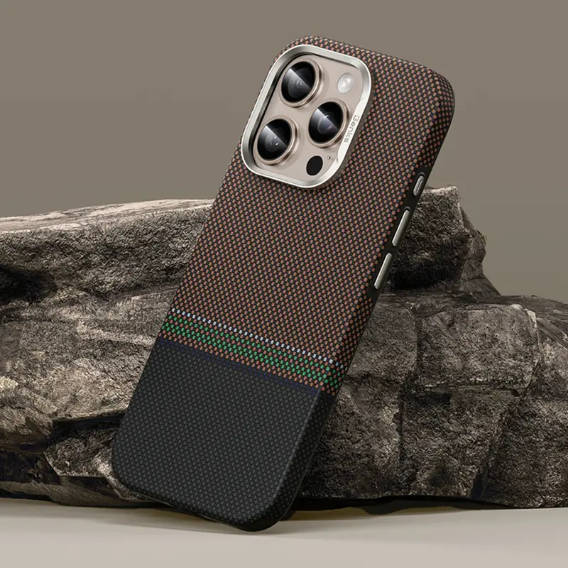 iPhone 16 Pro MagSafe Uyumlu Kevlar Kılıf - Benks Prestige ArmorAir