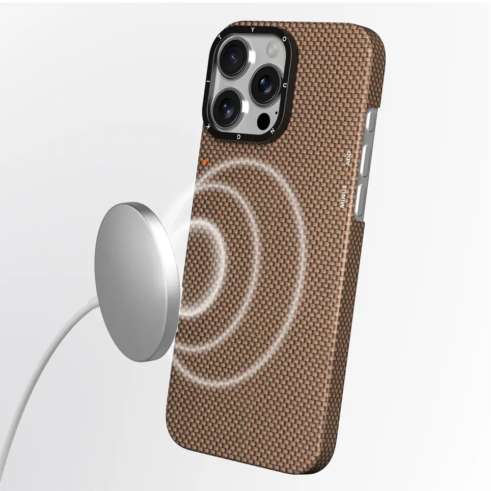 iPhone 16 Pro Max MagSafe Uyumlu Aramid Fiber Kılıf - Youngkit Extreme Wing