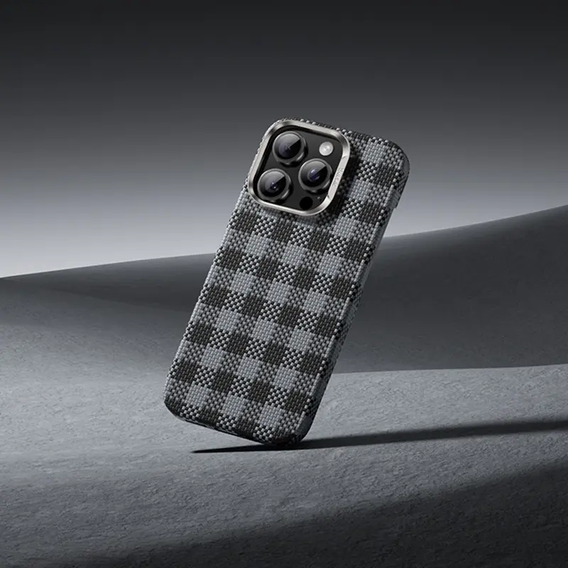 iPhone 16 Pro Max MagSafe Uyumlu Kevlar Kılıf - Benks ArmorVichy