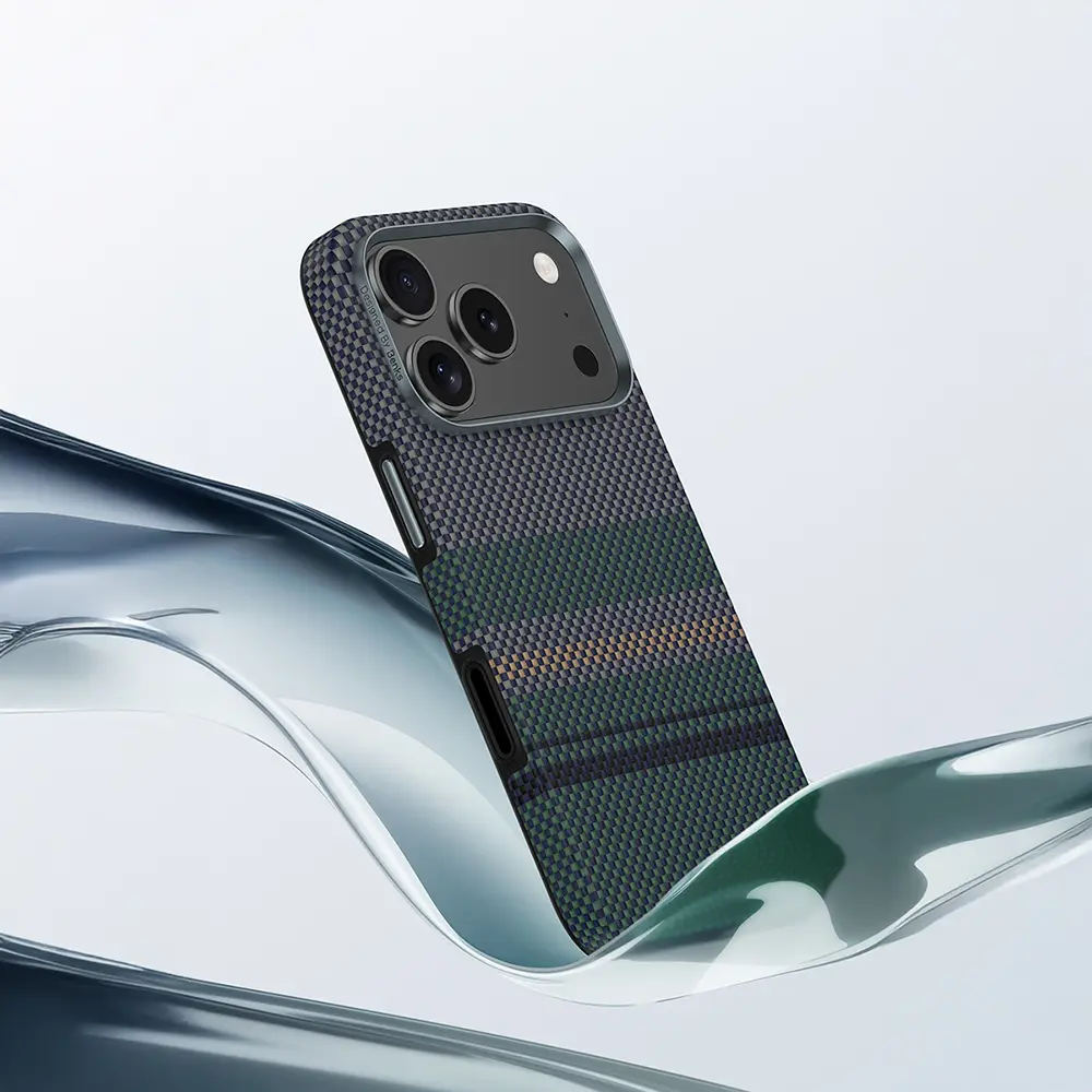iPhone 17 Pro Max MagSafe Uyumlu Kevlar Kılıf - Benks Aurora ArmorPro