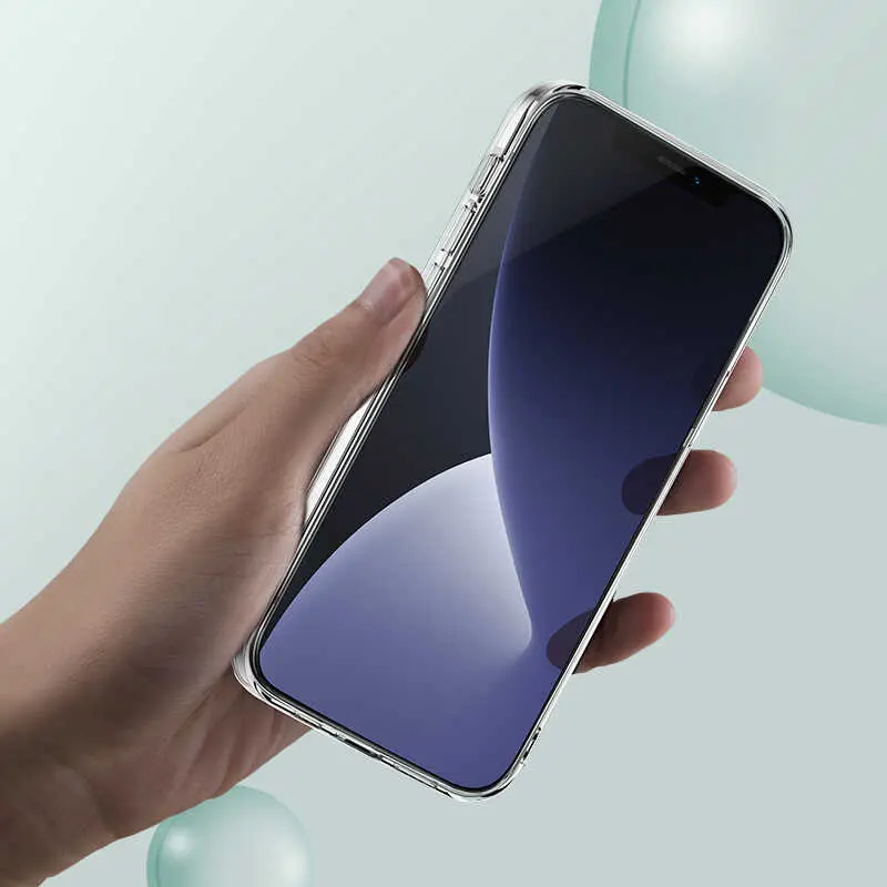 iPhone 12 Şeffaf Kılıf - Benks Transparent Case