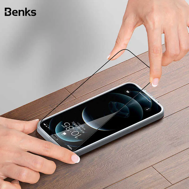 iPhone 12 Pro Max Şeffaf Ekran Koruyucu - Benks V Pro Plus