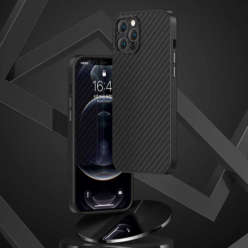 iPhone 12 Pro Max Karbon Fiber Kılıf - Benks Hybrid Kevlar