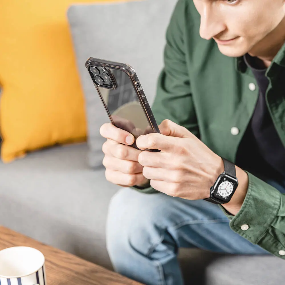iPhone 13 Şeffaf Anti-Mikrobiyal Kılıf - Switcheasy Alos