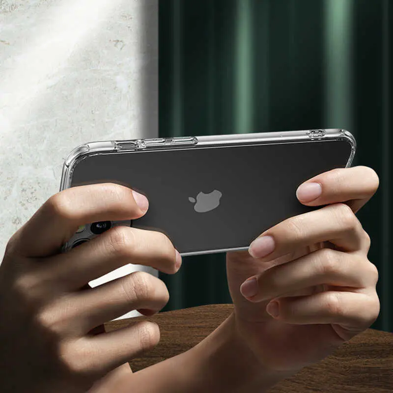 iPhone 13 Pro Şeffaf Cam Arka Yüzeyli Kılıf - Benks Magic Crystal