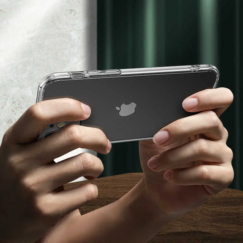 iPhone 13 Pro Şeffaf Cam Arka Yüzeyli Kılıf - Benks Magic Crystal