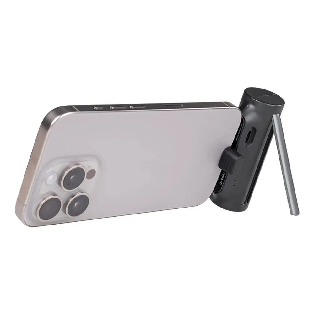 Benks PB15 Standlı Lightning Powerbank, 5000 mAh ve 10 W