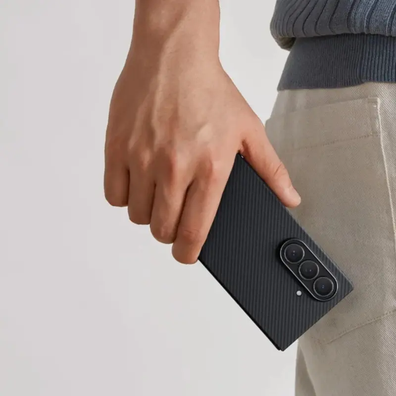 Galaxy Z Fold 7 MagSafe Uyumlu Aramid Fiber Kılıf - Pitaka Classic