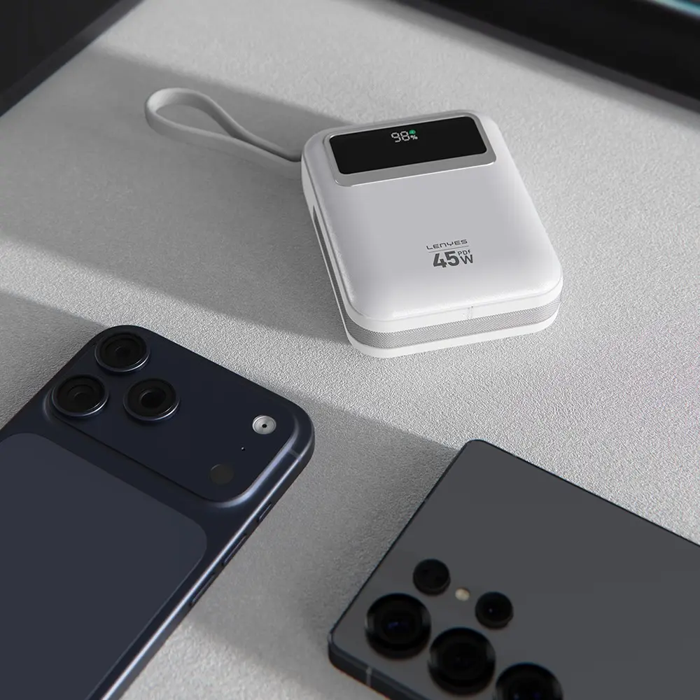 Lenyes C03-A 20.000mAh Powerbank, 45W Type-C ve Lightning Kablolu