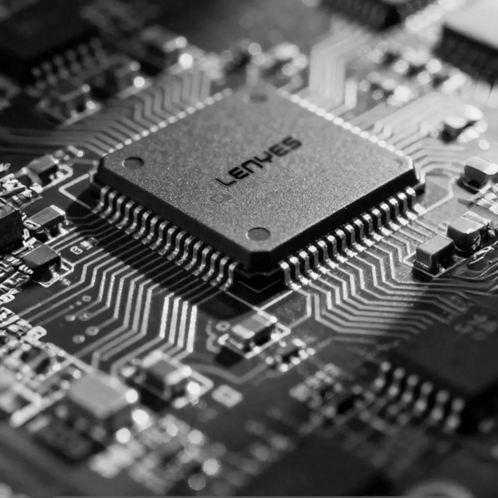 Lenyes LCH15 20W GaN Şarj Adaptörü ve Type-C to Type-C Kablo Seti