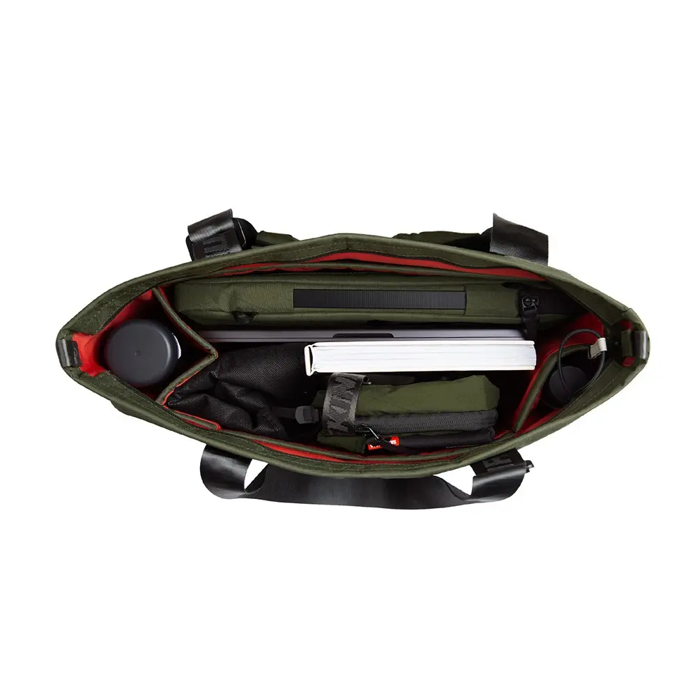 Skinarma Jager Totebag Naylon Taşıma Çantası, Siyah
