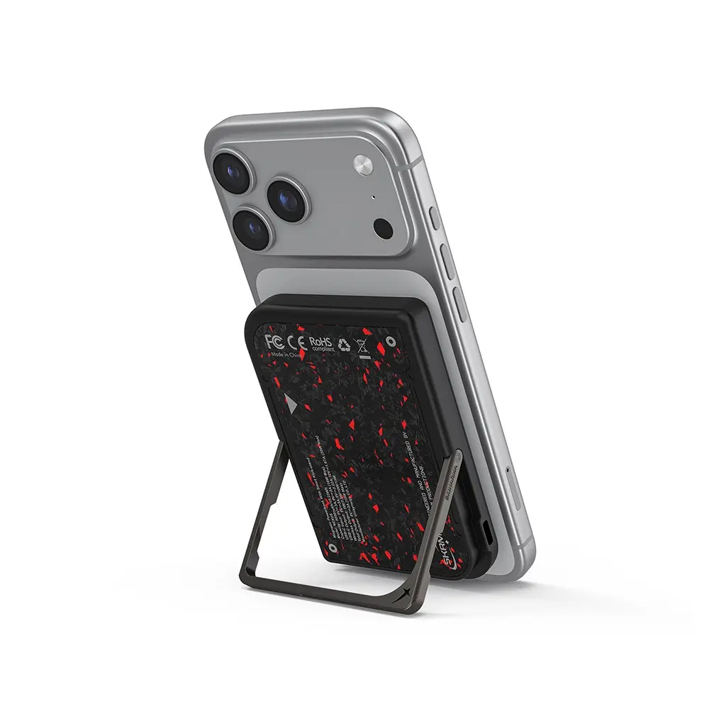 Skinarma Vektor 5000mAh Manyetik Kablosuz Şarjlı Powerbank, 15W ve Metal Standlı