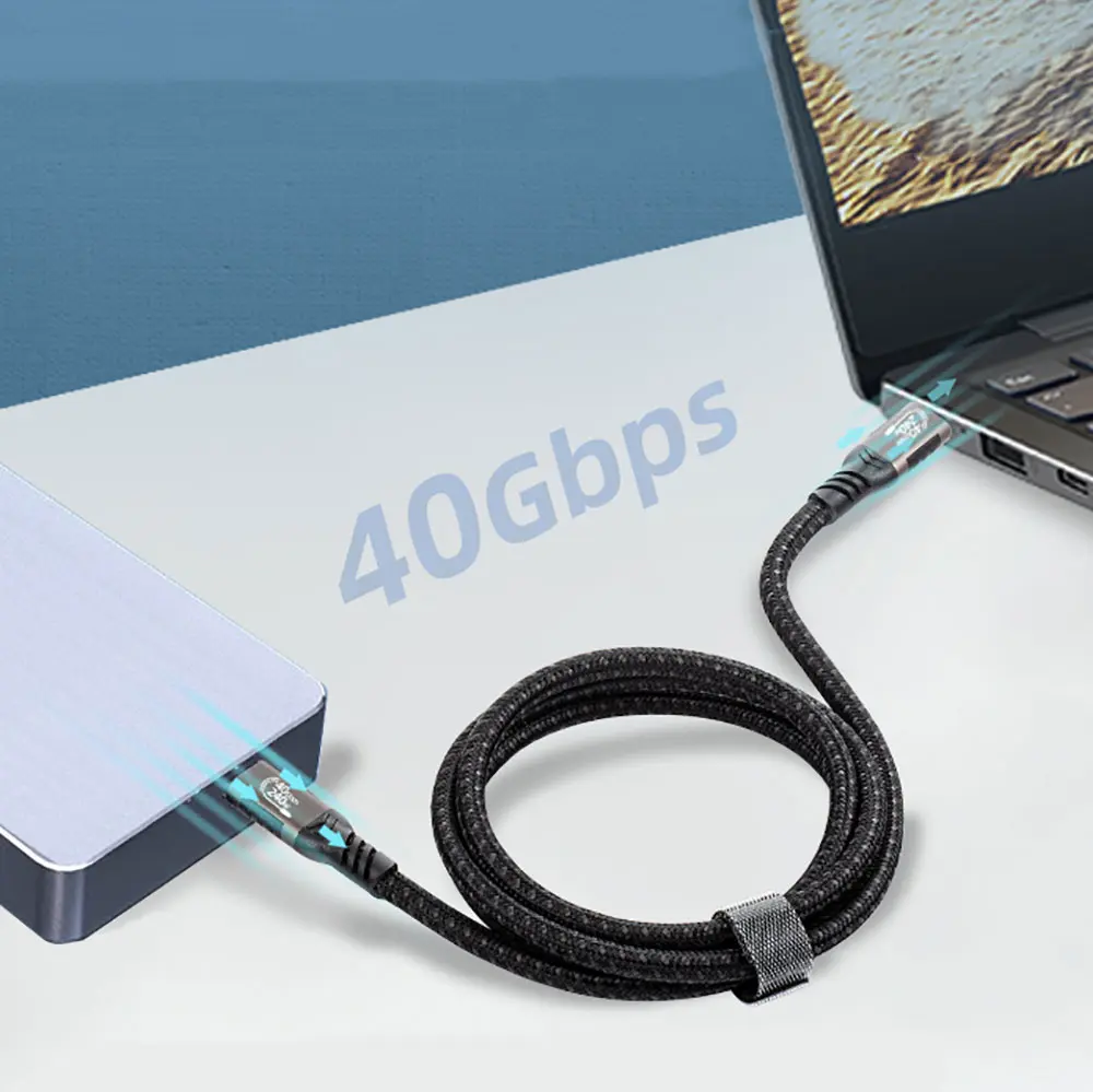 Qgeem QG01 Type-C to Type-C USB4 Kablo, 240W PD ve 40Gbps - 1.5 Metre
