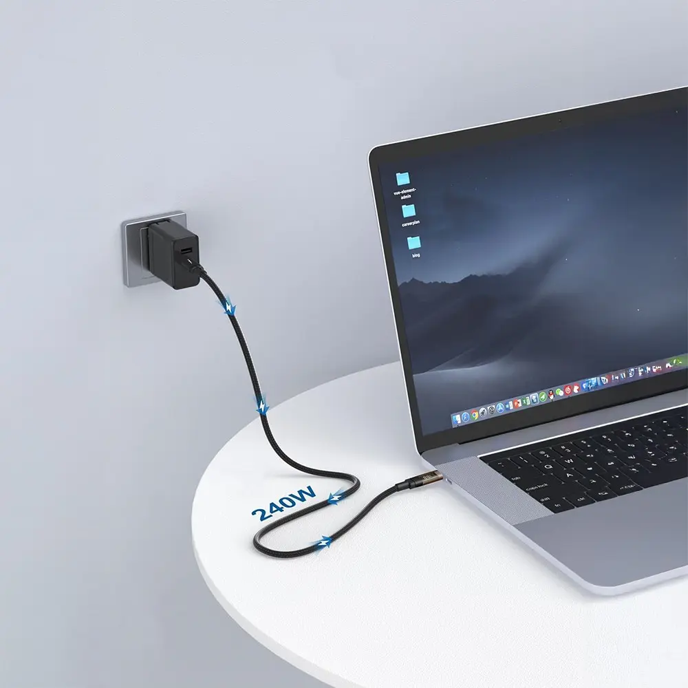 Qgeem QG04 Type-C to Type-C Kablo, 240W PD ve 40Gbps - 1 Metre