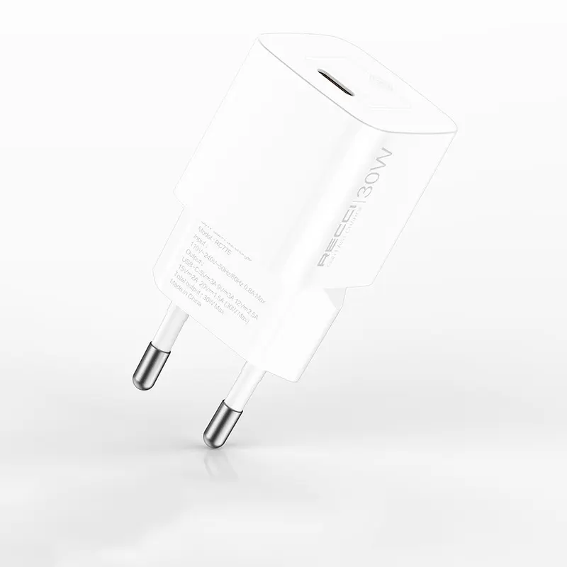 Recci RC77E GaN 30W USB-C PD Şarj Adaptörü ve Type-C Kablo Seti