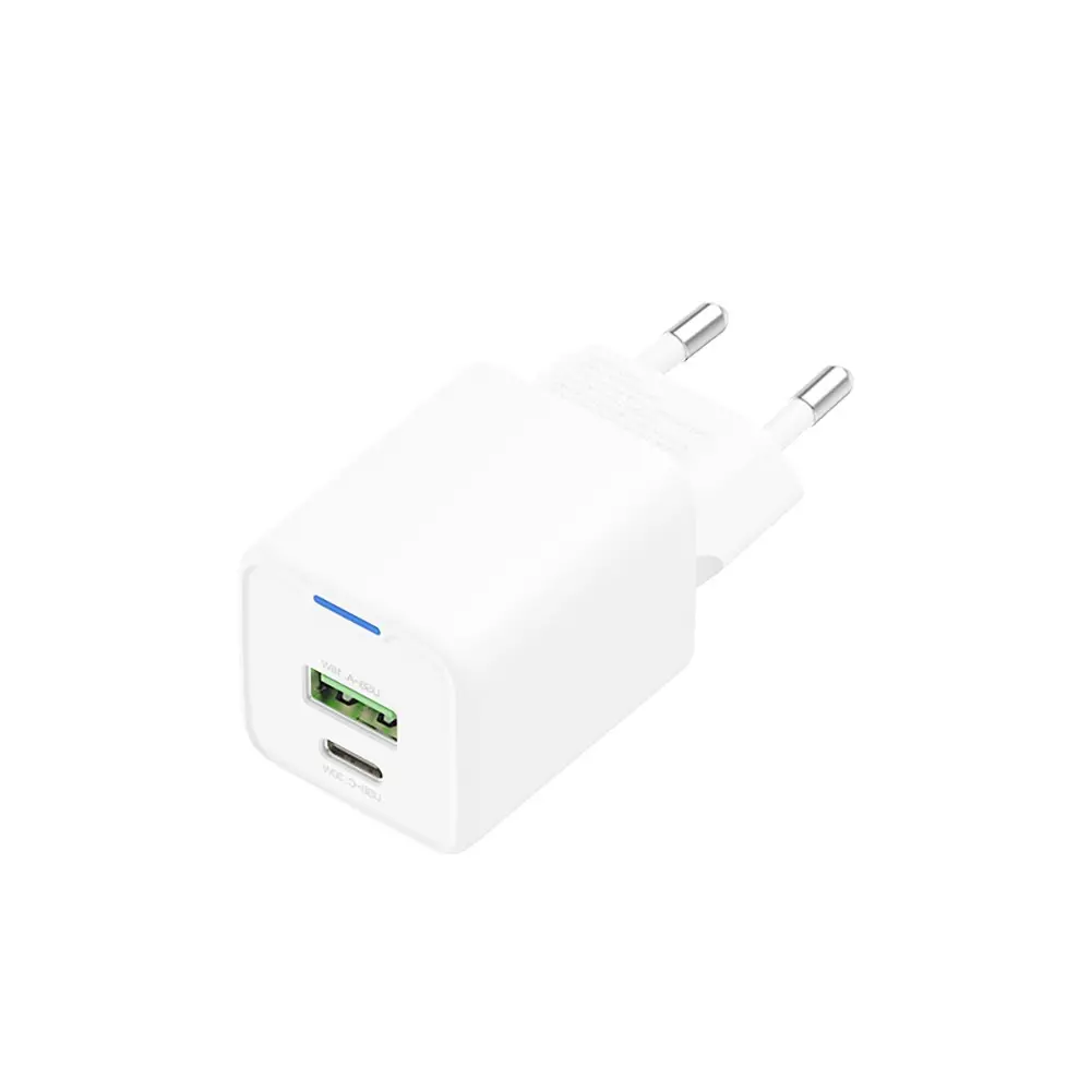 Recci RC107E 30W GaN Hızlı Şarj Adaptörü, USB-C PD ve USB-A
