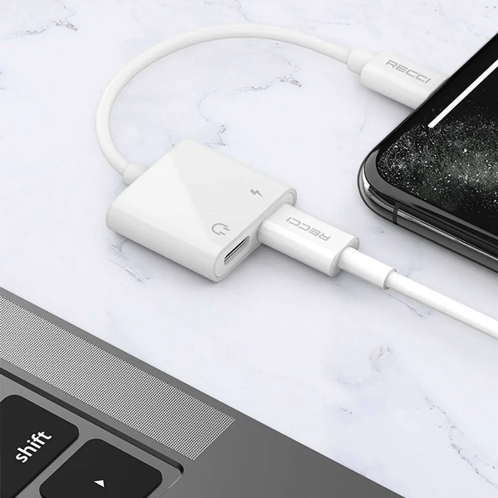 Recci RDS-A01 Lightning 2'si 1 Arada Şarj ve Ses Adaptörü