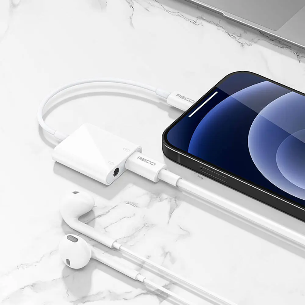 Recci RDS-A10 Lightning PD3.0 2'si 1 Arada Şarj ve Ses Adaptörü