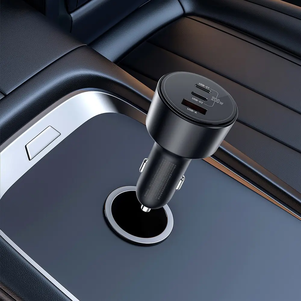 Wiwu Wi-QC026 200W Araç Şarj Aleti, Çift USB-C + USB-A Portlu
