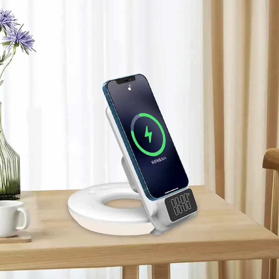 Wiwu M11 4'ü 1 Arada Kablosuz Şarj Standı, 15 W ve Gece Lambalı